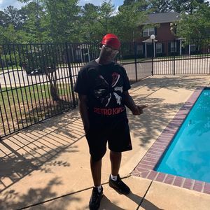 Meet your Posher, Damien